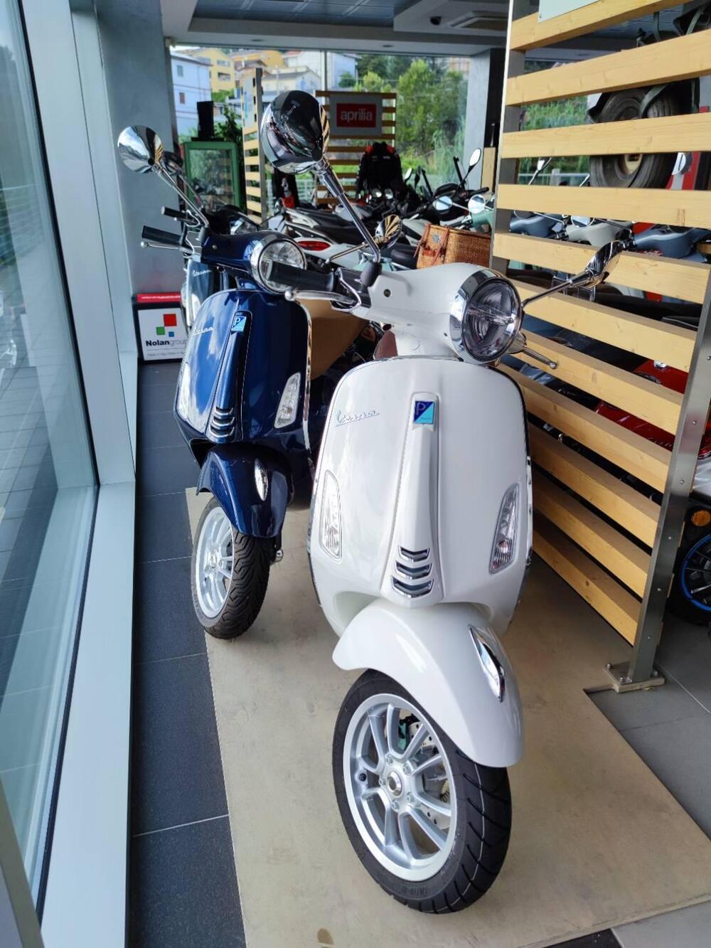 Vespa Primavera 125 (2021 - 23) (4)