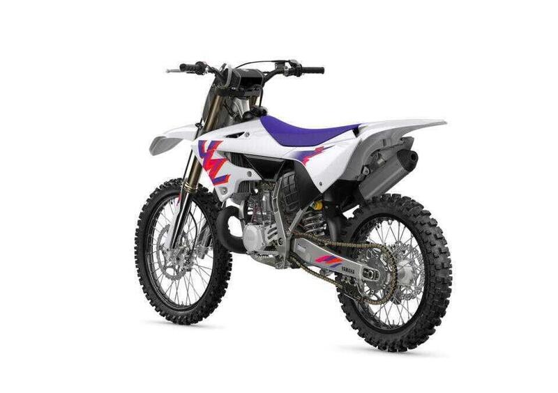 Yamaha YZ 250 YZ 250 50° Anniversario (2024) (4)