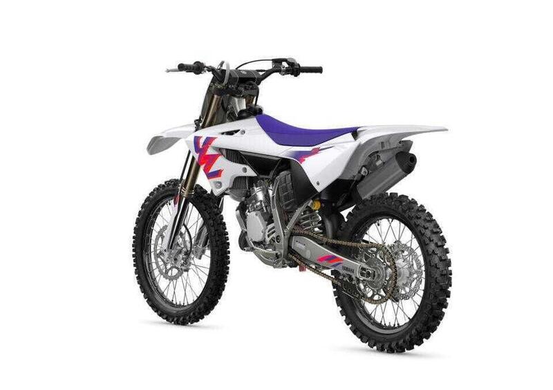 Yamaha YZ 125 YZ 125 50° Anniversario (2024) (4)