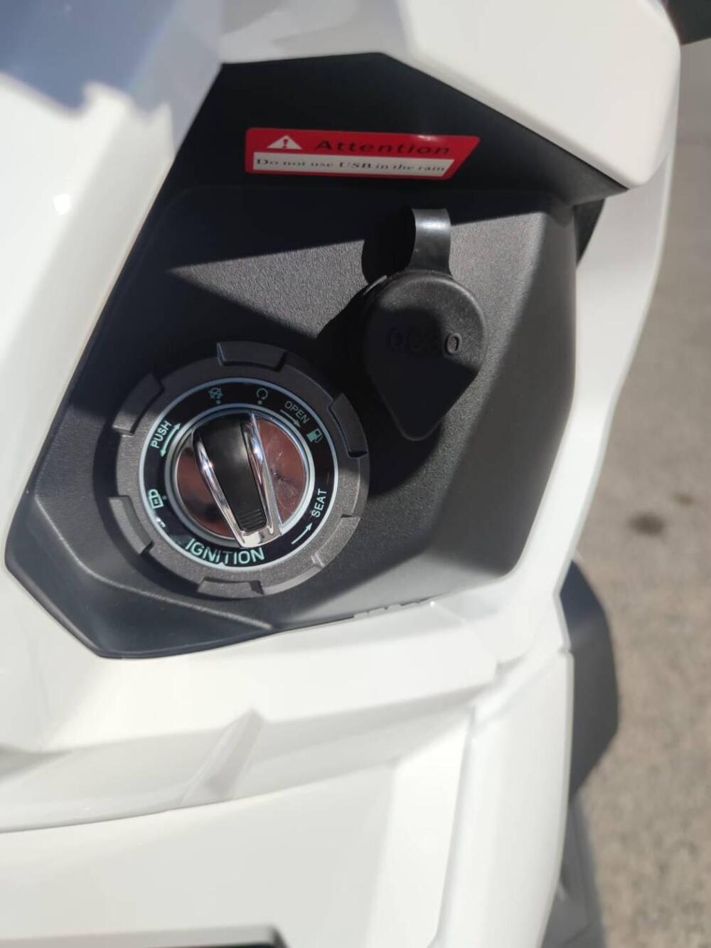 Sym ADX 125 (2023 - 24) (11)