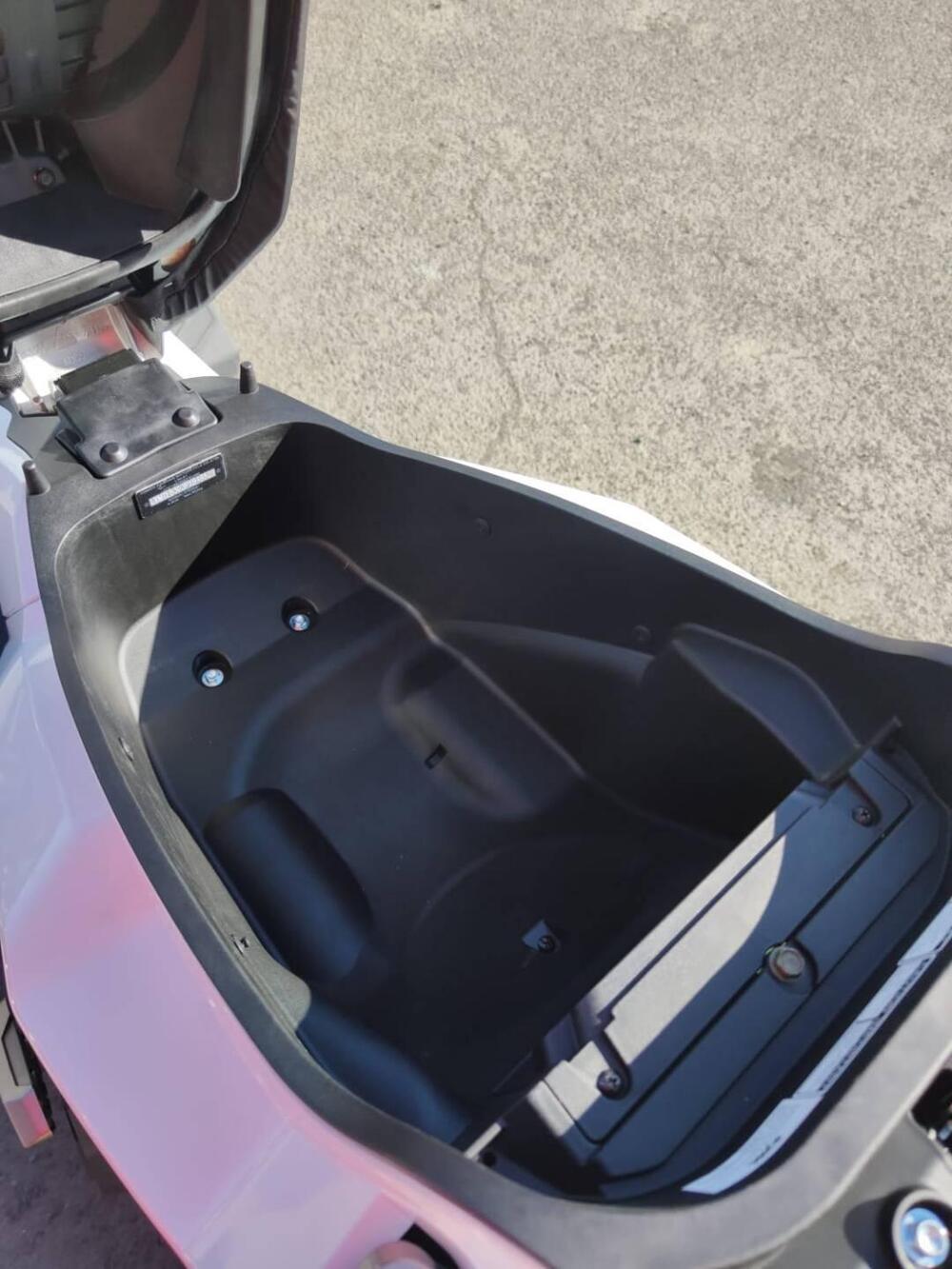 Sym ADX 125 (2023 - 24) (15)