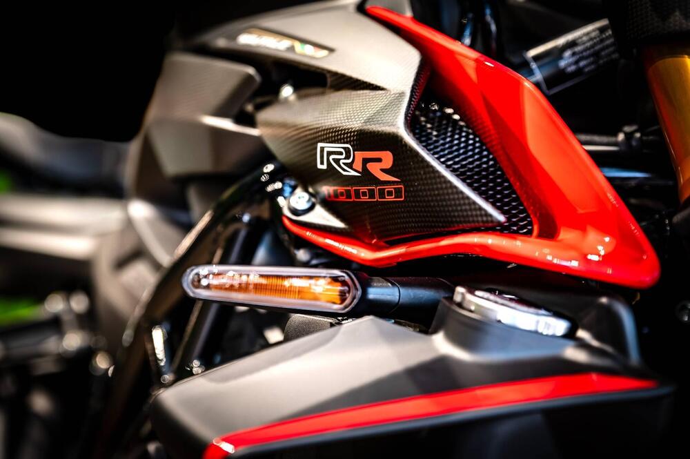 MV Agusta Brutale 1000 RR (2021 - 25) (9)