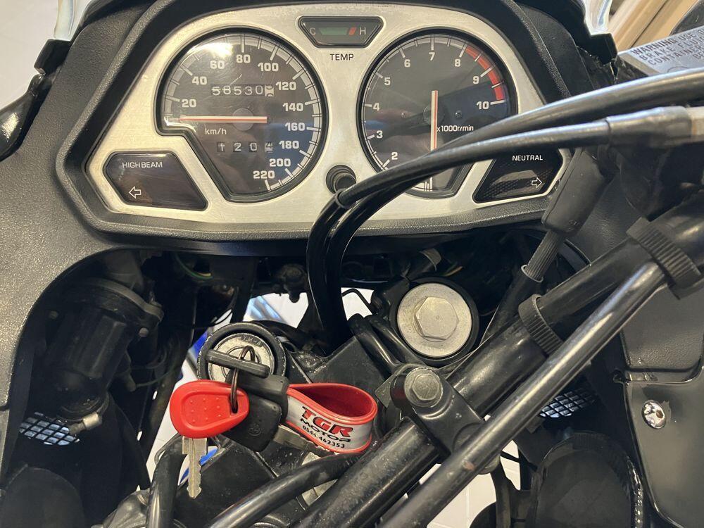 Yamaha XTZ 750 SuperTéneré (1989 - 98) (2)