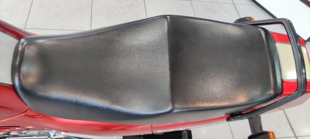 Honda VF 1000 F2 (1985 - 87) (10)