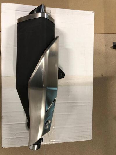 SILENZIATORE PER HONDA XADV 750. CODICE 18310MKHD0