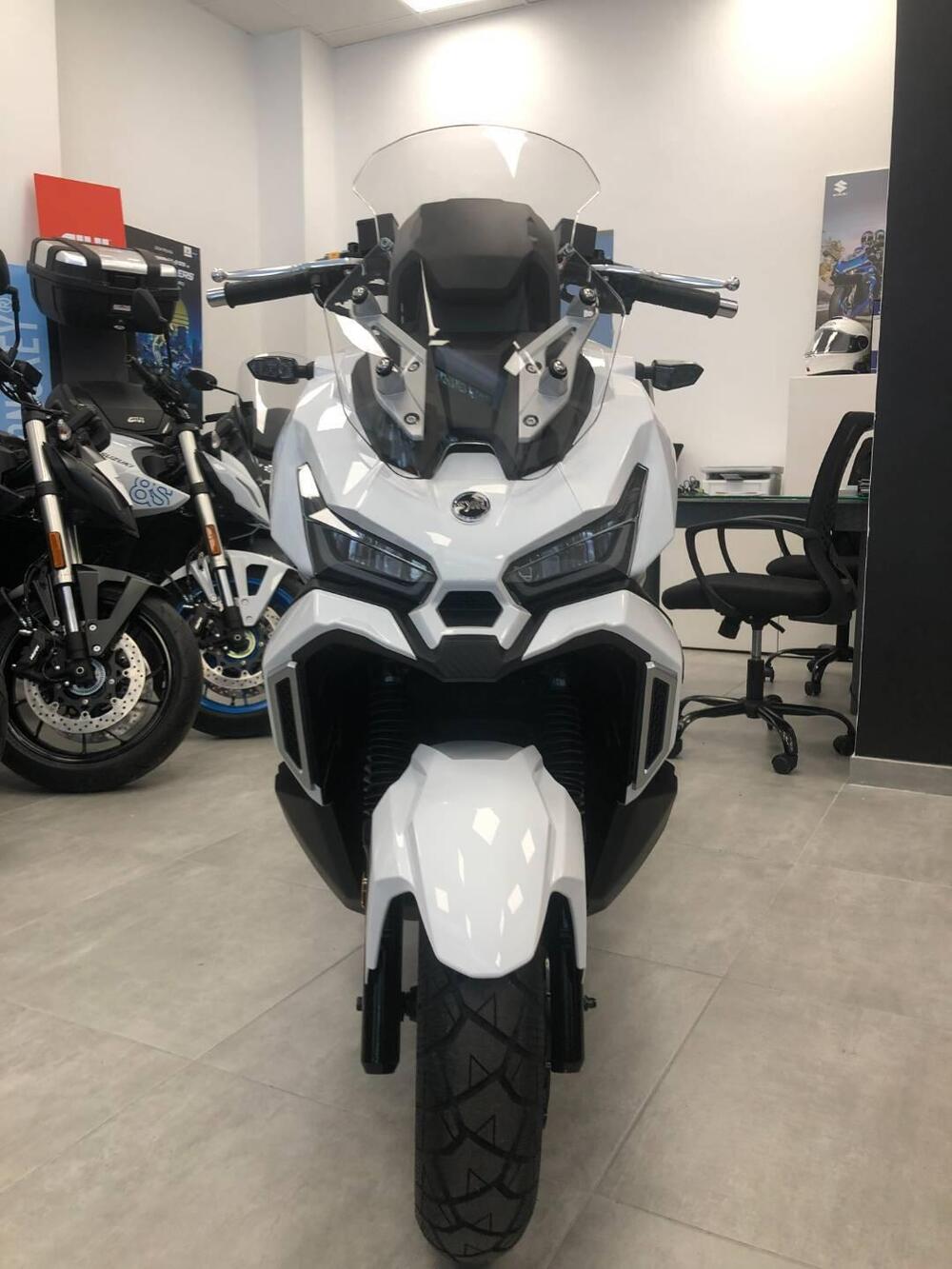 Sym ADX 125 (2025) (5)