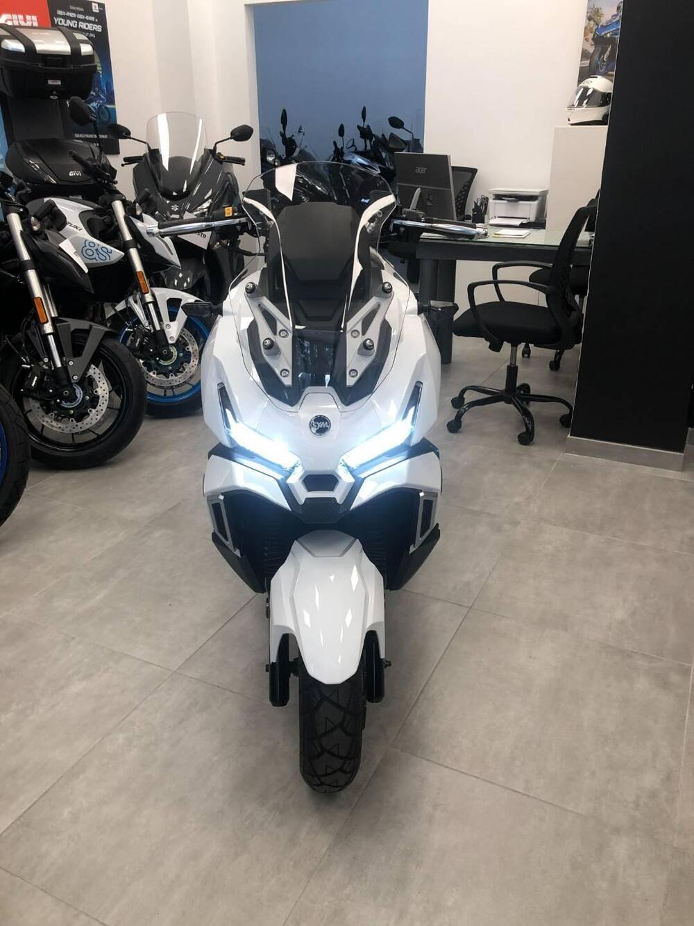 Sym ADX 125 (2025) (11)