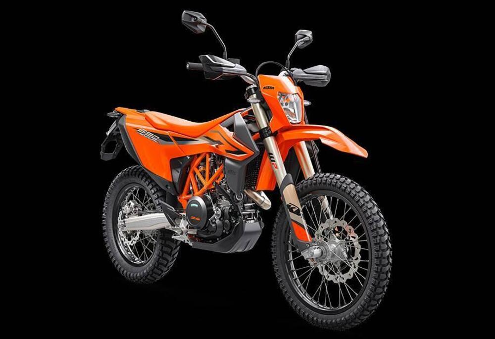 KTM 690 Enduro R (2022 - 25) (6)
