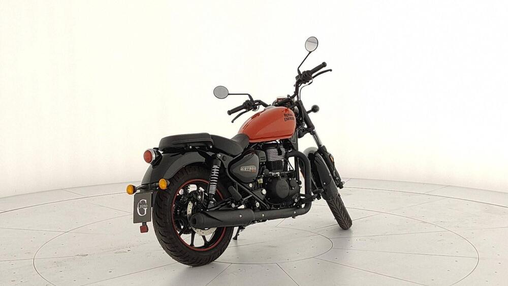 Royal Enfield Meteor 350 Fireball (2021 - 25) (3)