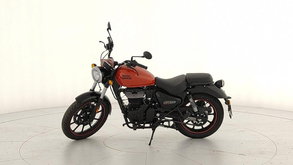 Royal Enfield Meteor 350 Fireball (2021 - 25)