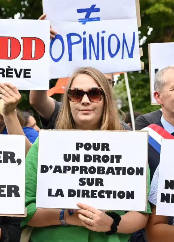 Perch&eacute; i giornalisti francesi possono scioperare per 40 giorni? Ecco tutte le differenze (impietose) con l&#039;informazione italiana 