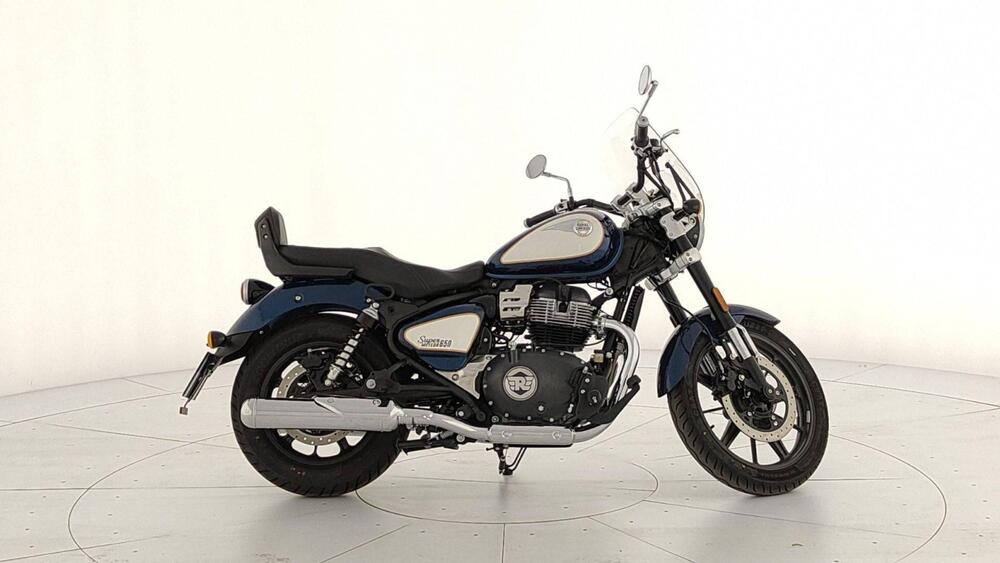 Royal Enfield Super Meteor 650 (2023 - 25) (4)
