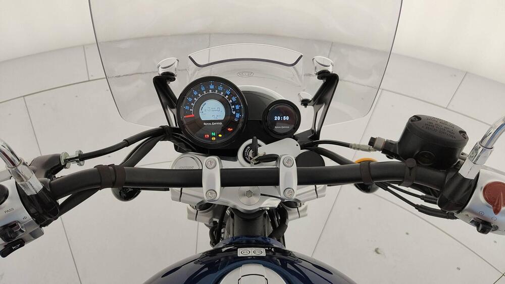 Royal Enfield Super Meteor 650 (2023 - 25) (10)