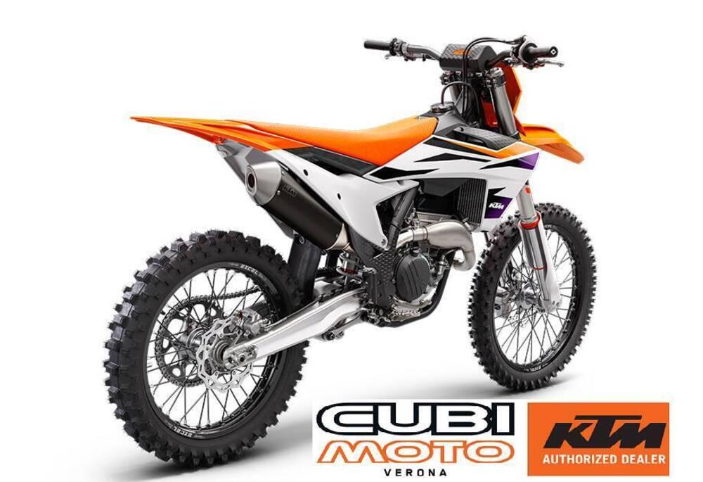 KTM 250 SX-F (2024) (2)
