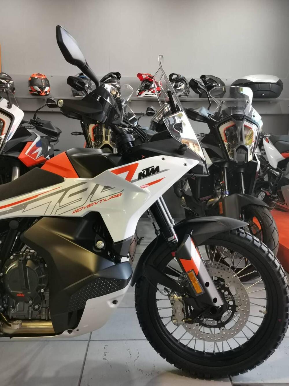 KTM 790 Adventure (2023 - 24) (2)