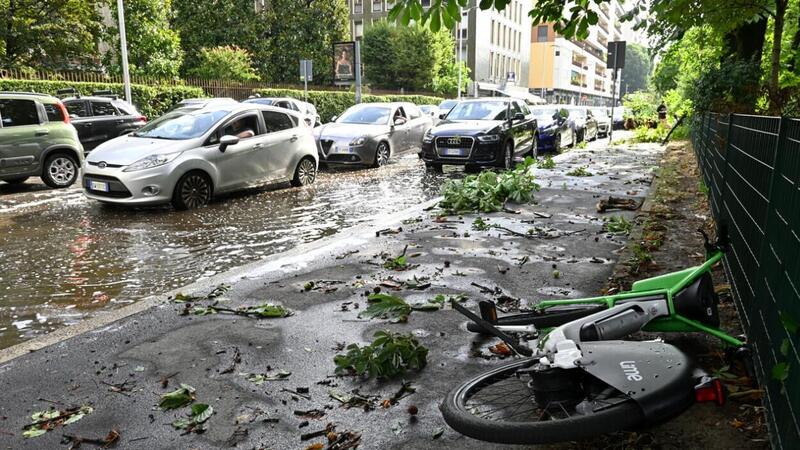 Maltempo. Allerta meteo arancione e gialla da Nord a Sud: situazione critica a Milano