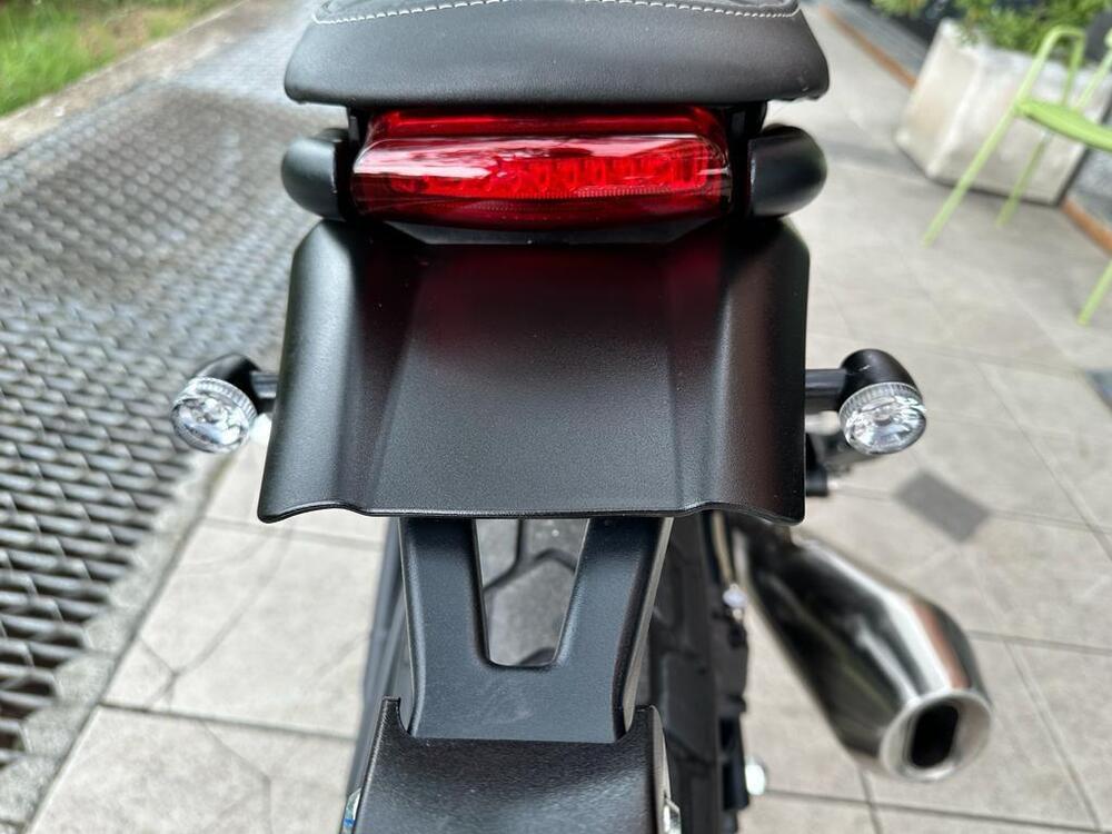 Brixton Motorcycles Crossfire 500 X (2021 - 25) (8)