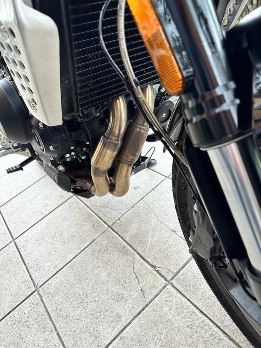 Brixton Motorcycles Crossfire 500 X (2021 - 25) (9)