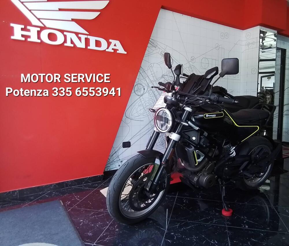 Husqvarna Vitpilen 401 (2018 - 19) (2)