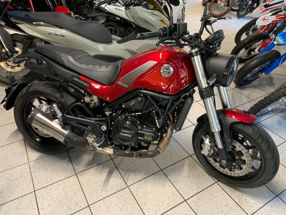 Benelli Leoncino 500 (2021 - 25)