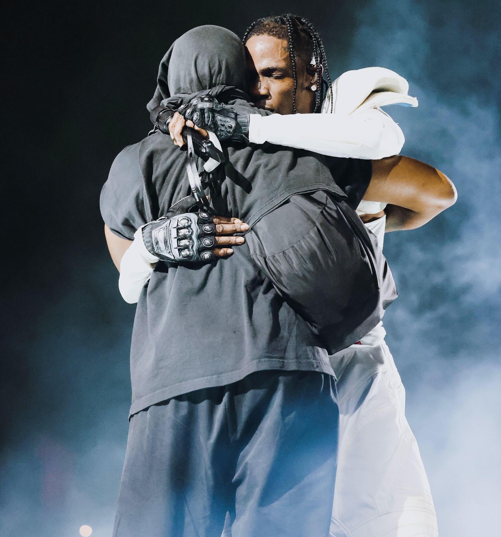 Travis Scott e Kanye West sul palco del Circo Massimo a Roma