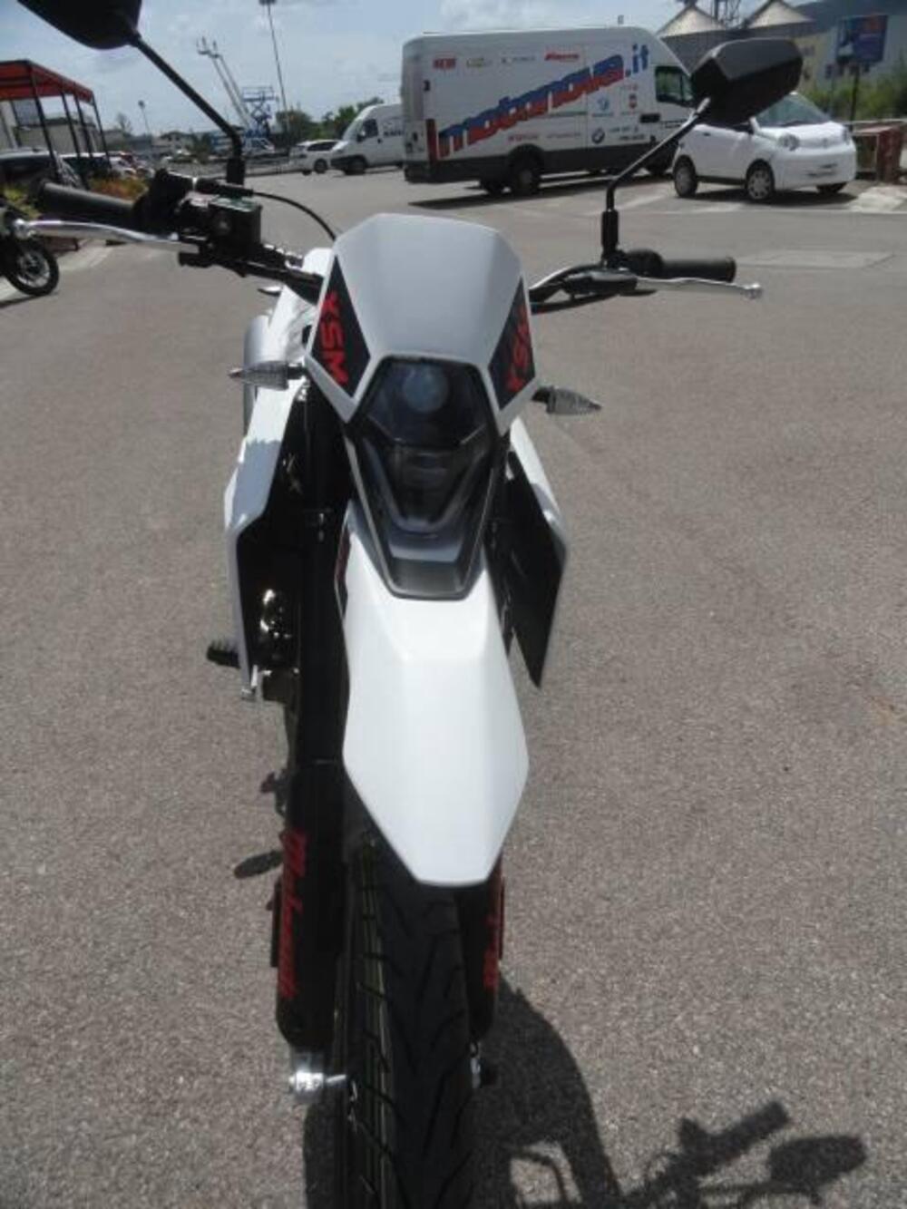 Malaguti XSM 125 (2021 - 25) (4)