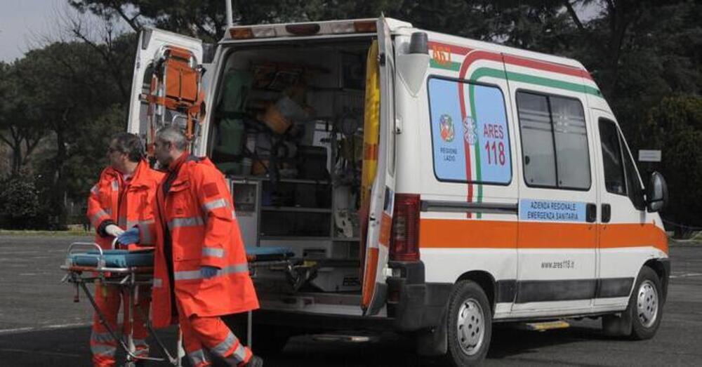 Oltre ai taxi di Salvini se vuoi bere arriva il passaggio in ambulanza? S&igrave; ma costa una denuncia 