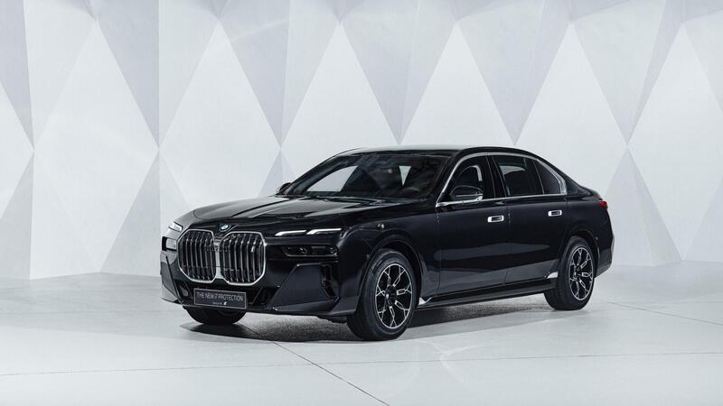 BMW 7: arriva la versione blindata, anche elettrica, la Protection