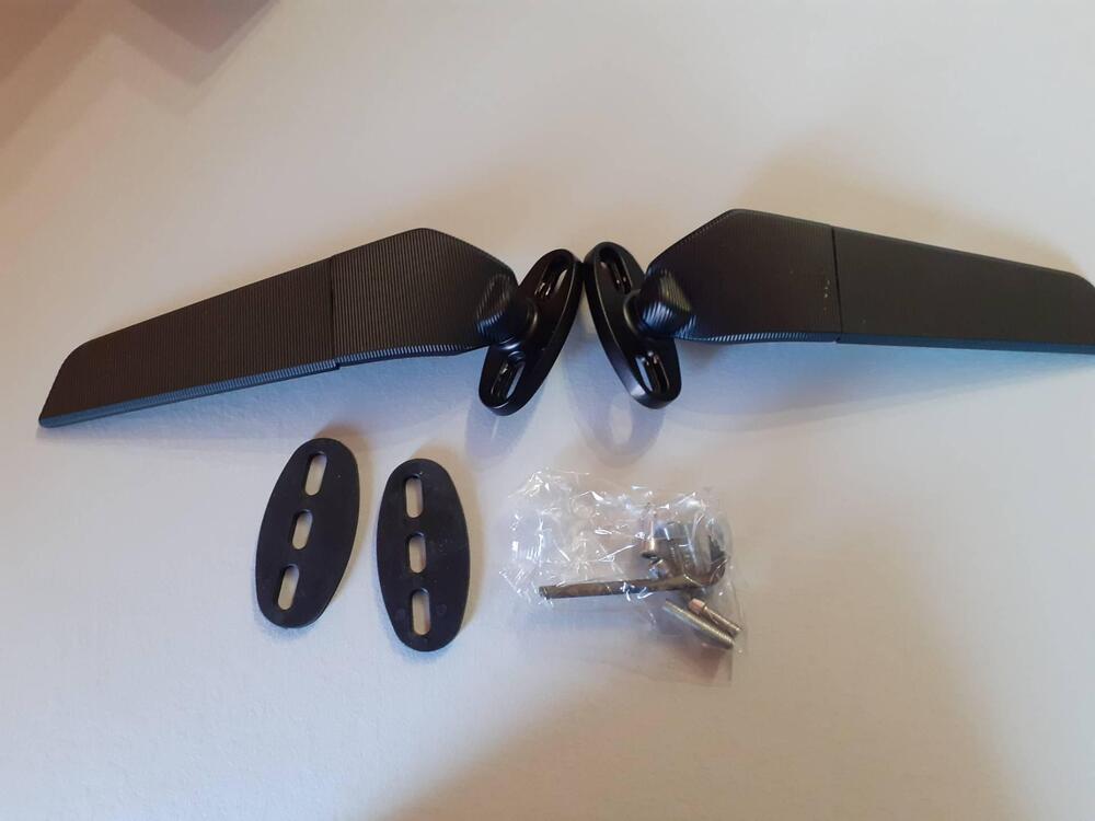 Specchietti laterali aprilia rs660 CSHWINSDOW (4)