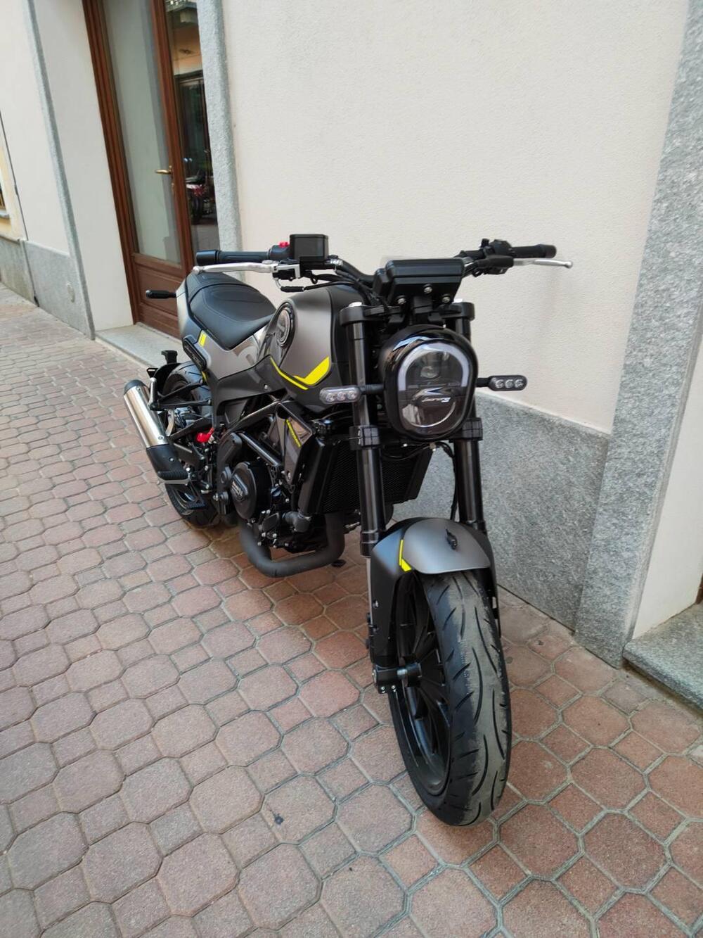 Benelli Leoncino 250 (2021 - 25) (4)