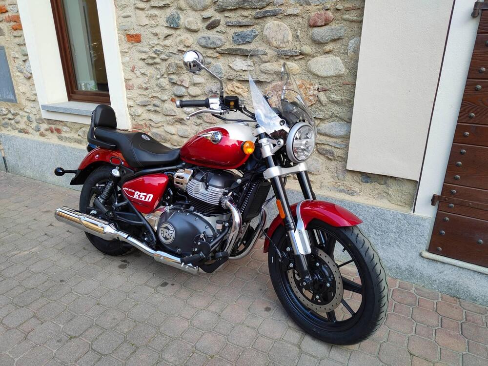 Royal Enfield Super Meteor 650 (2023 - 26) (8)