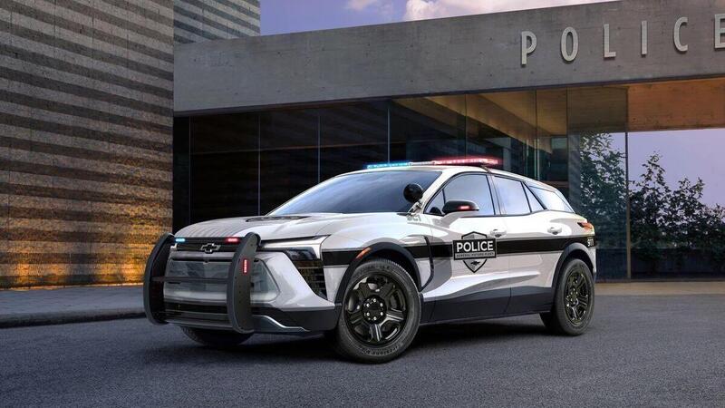 Chevrolet Blazer elettrico per la Polizia americana: ecco com&#039;&egrave; fatto dentro [VIDEO]