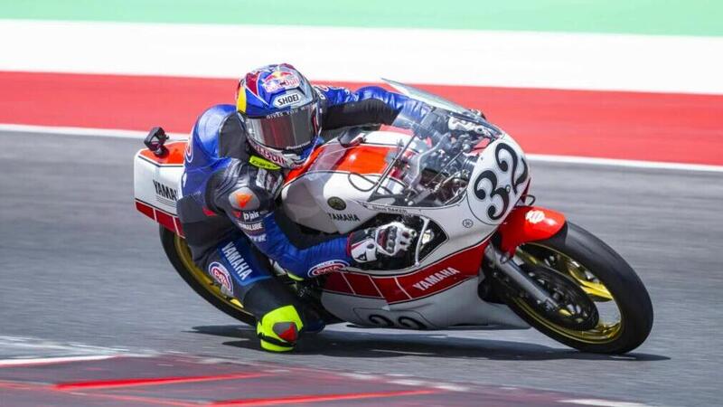 [VIDEO] Toprak a tutto gas al Mugello sulla YZR750 due tempi! Alla Yamaha Racing Experience &egrave; successo tutto e di pi&ugrave;