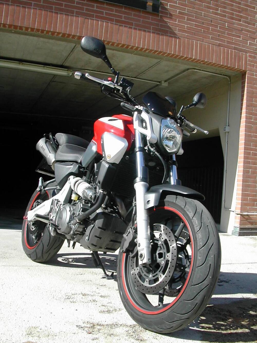 Yamaha MT-03 (2006 - 14) (12)