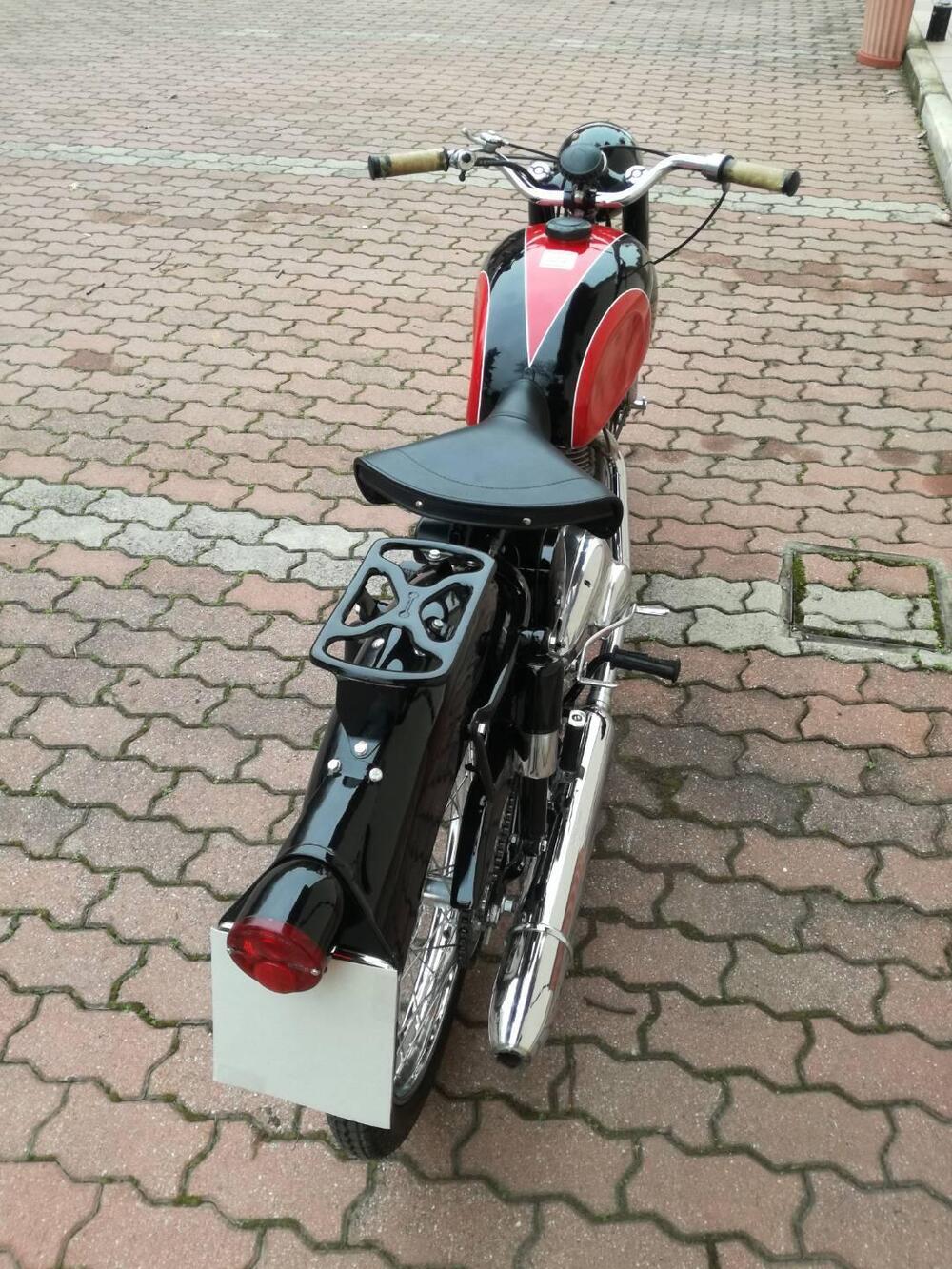 Moto Morini 175 TURISMO PRIMA SERIE (3)