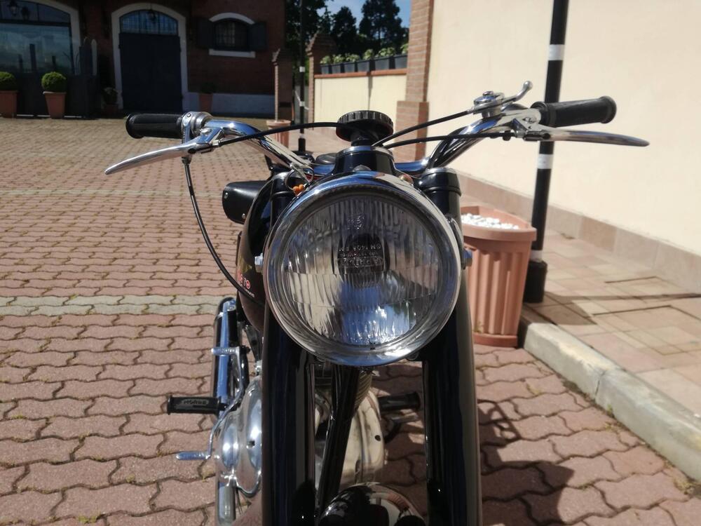 Moto Morini 175 TURISMO PRIMA SERIE (10)