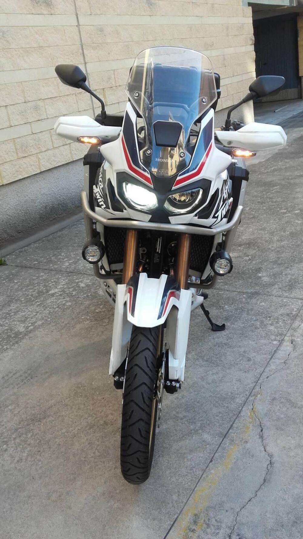 Honda Africa Twin CRF 1000L Travel Edition (2018 - 19)