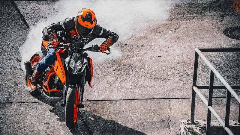 EICMA 2023. KTM presenta le nuove DUKE 390 e 125