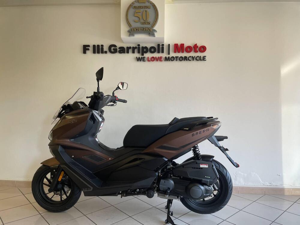 Kl Brera 300 (2022 - 25)