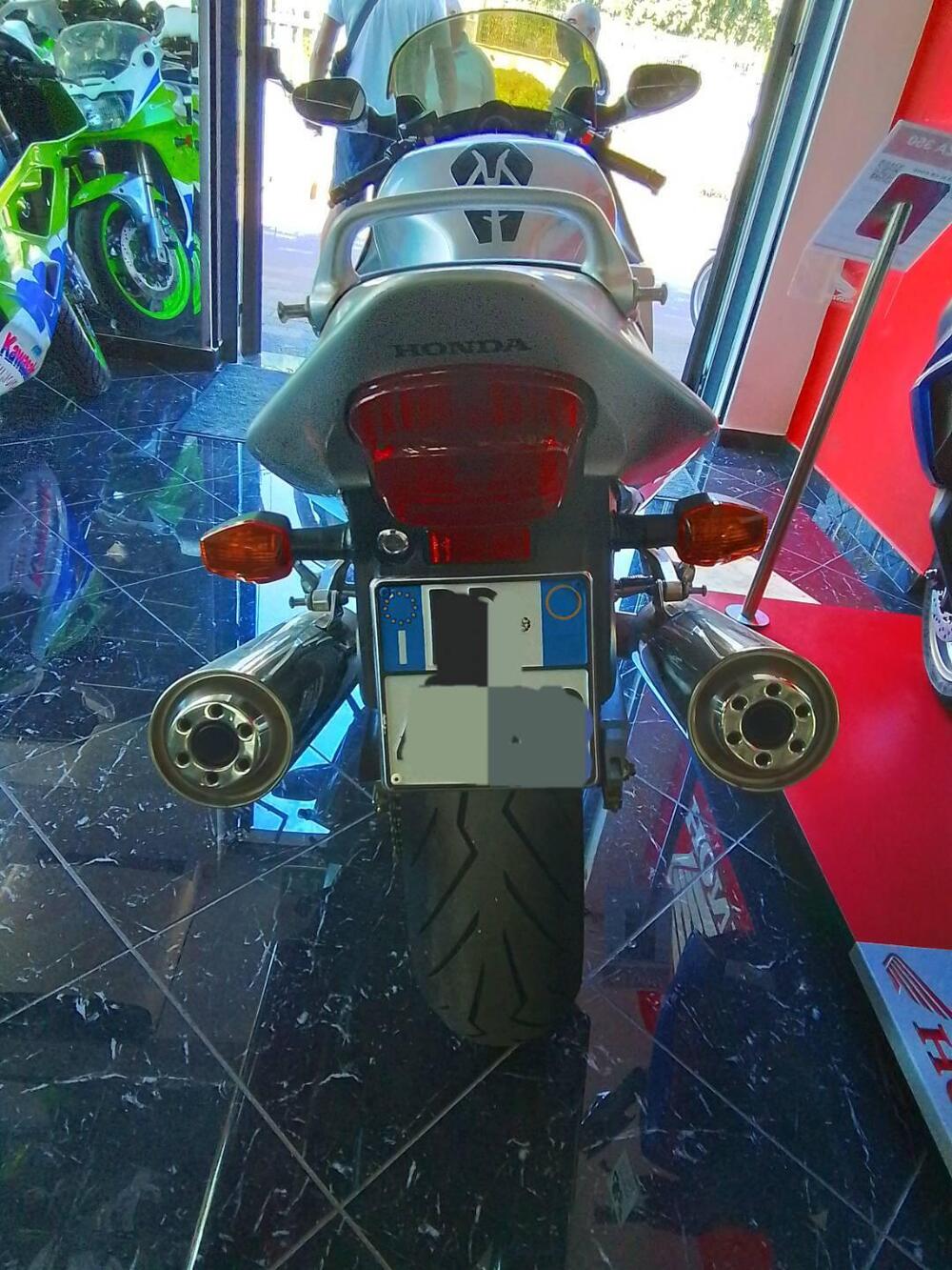 Honda CBR 1100 XX  (2001 - 06) (4)