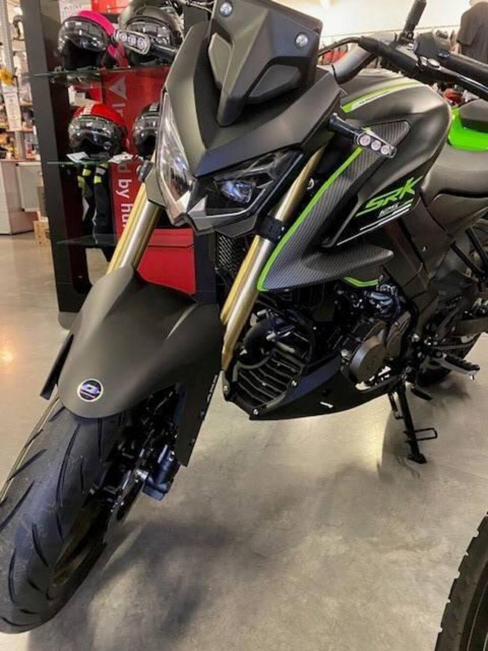 QJ Motor SRK 125 S (2023 - 24) (2)