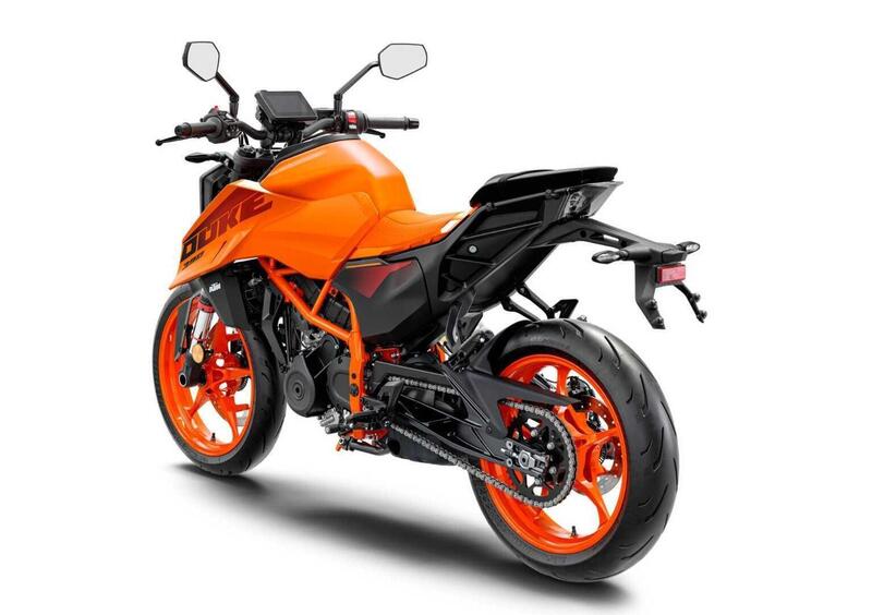 KTM 390 Duke  390 Duke (2024 - 25) (4)