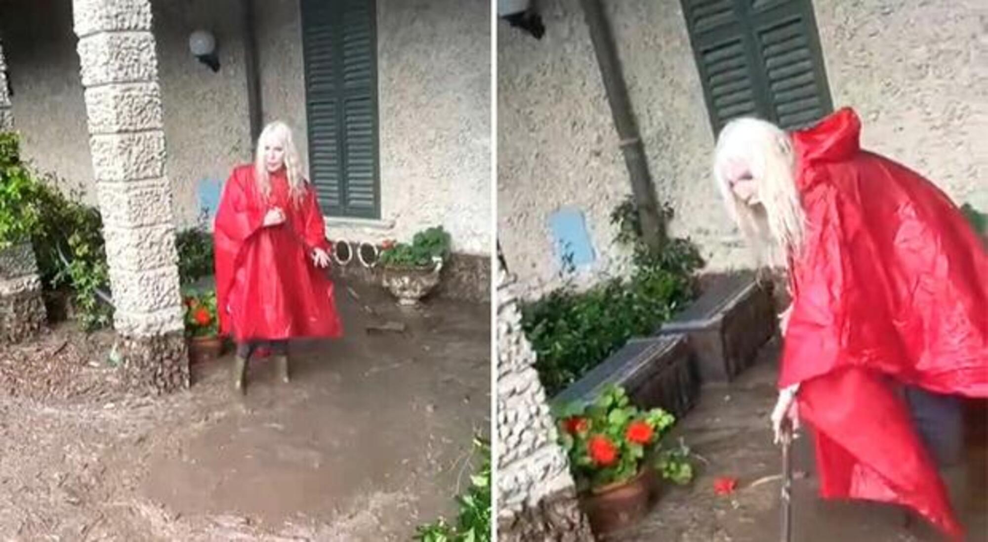 Ivana Spagna lotta col fango nella sua villa di Como