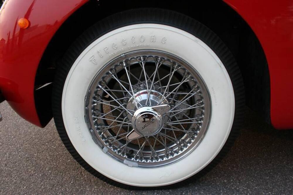 Jaguar XK 150 DHC d'epoca a Mantova (10)
