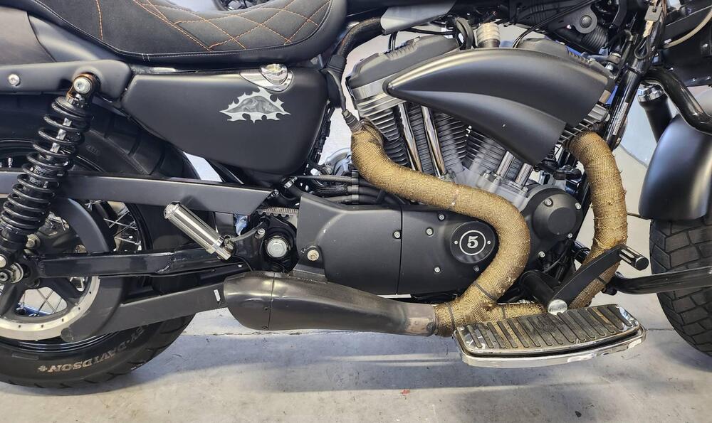 Harley-Davidson 883 (2006 - 07) - XL (13)