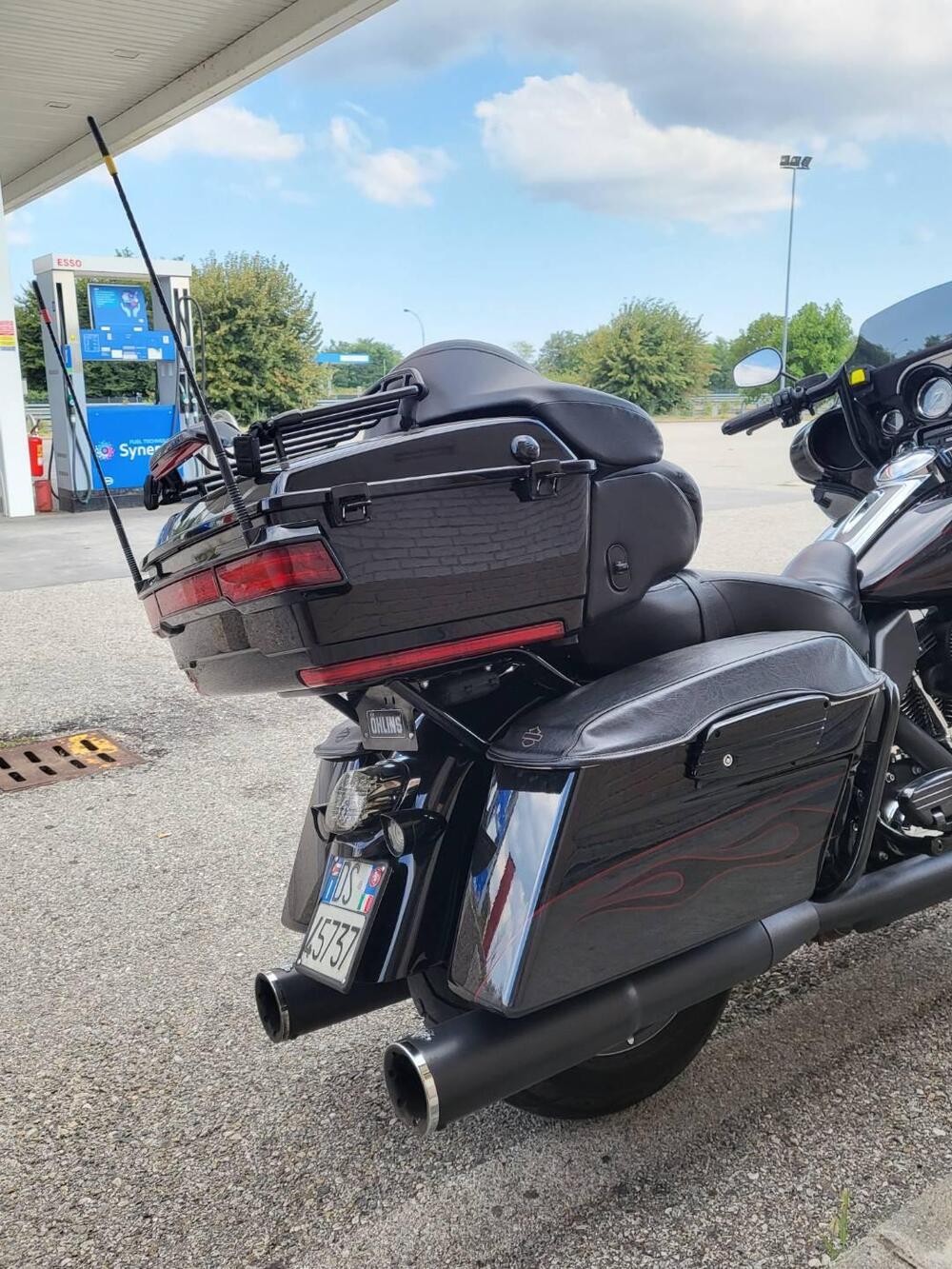 Harley-Davidson 1690 Electra Glide Ultra Limited (2010 - 13) - FLHTK (9)