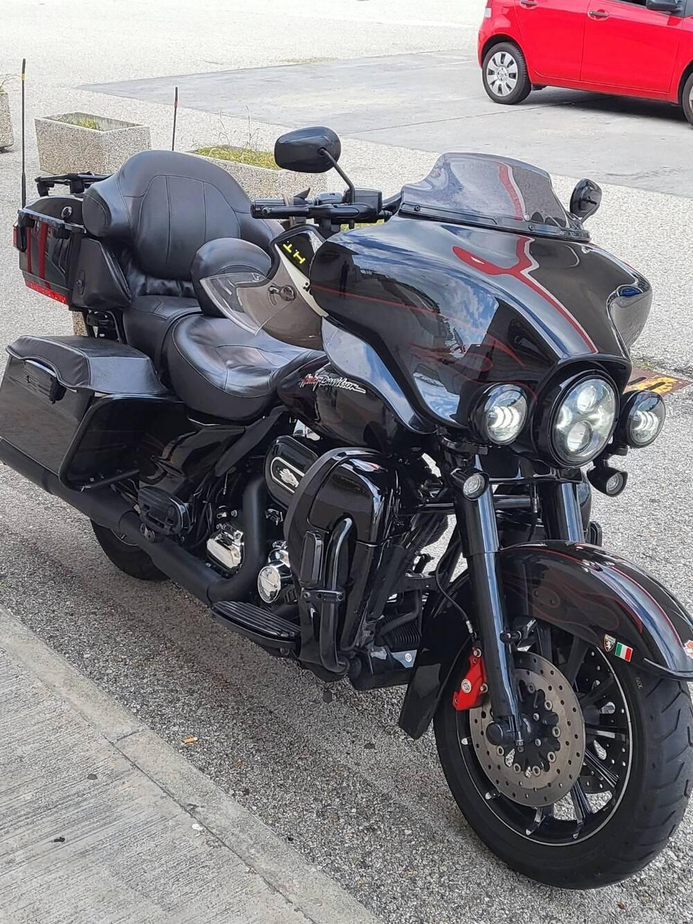 Harley-Davidson 1690 Electra Glide Ultra Limited (2010 - 13) - FLHTK (13)