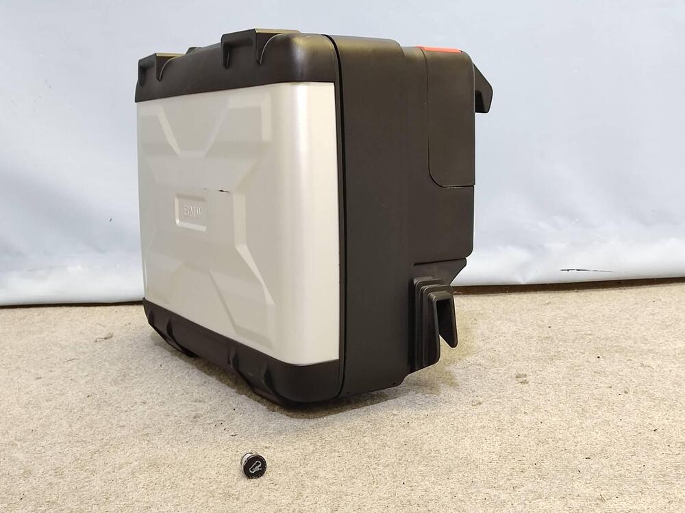 VALIGIA LATERALE DESTRA ORIGINALE BMW (30/39 L) (2)