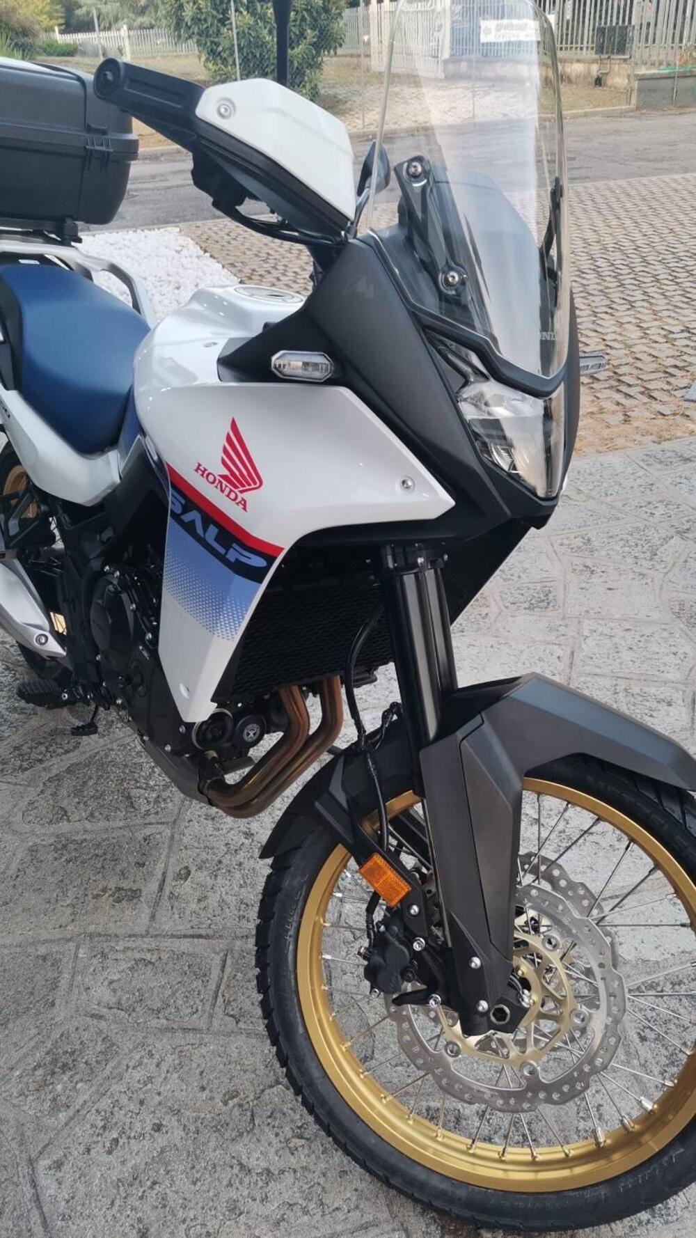 Honda Transalp XL750 (2023 - 24) (3)