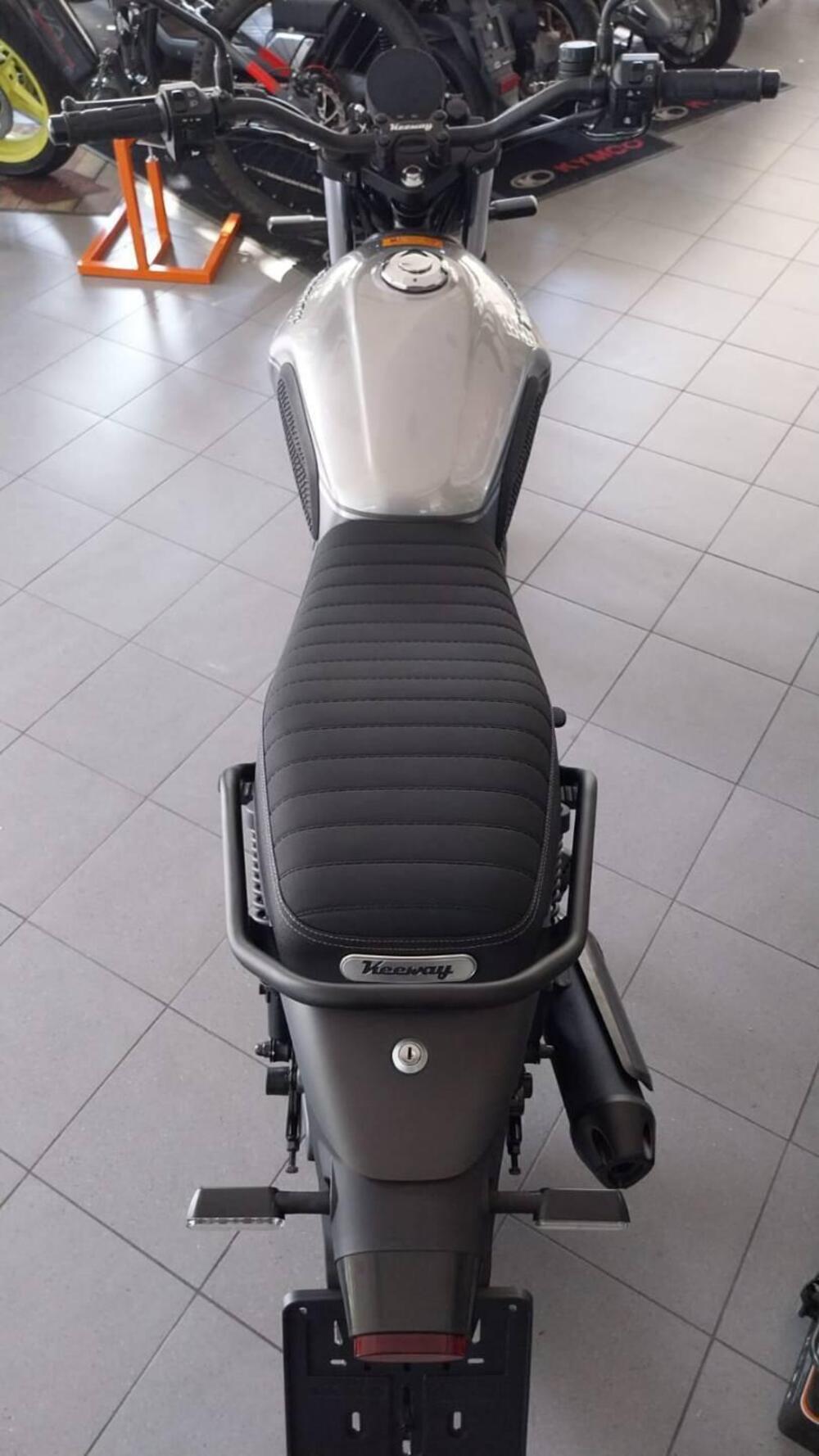 Keeway Motor X-Light 125 (2023 - 26) (4)